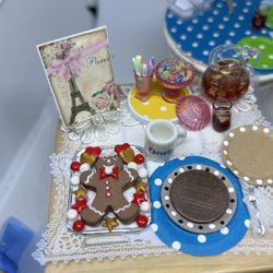 Handmade Dollhouse Miniature Cake