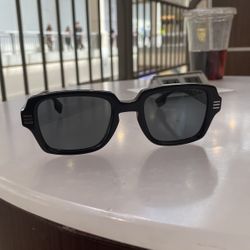 Burberry Glasses Made In Italy 