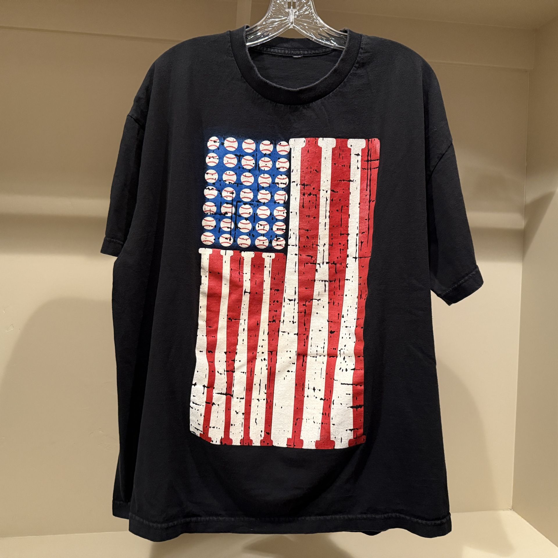 Baseball All World USA Bats Balls Stars Stripes USA Flag T-Shirt Size X-Large