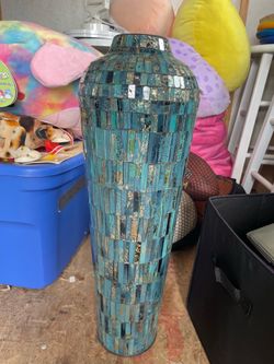Pier 1 Tall Beautiful Vase