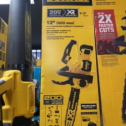 DEWALT 20V MAX 12in. Brushless Cordless Battery Powered Chainsaw Kit with (1) 5 Ah Battery & Charge