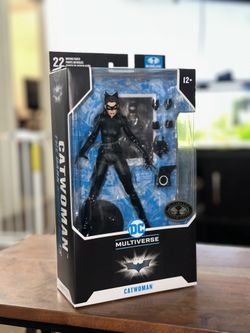 DC Multiverse Catwoman Dark Knight Rises Platinum Edition Figure Mcfarlane