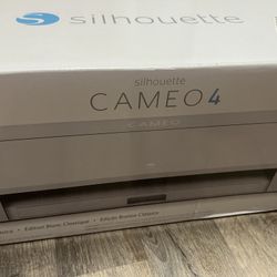 Silhouette Cameo 4