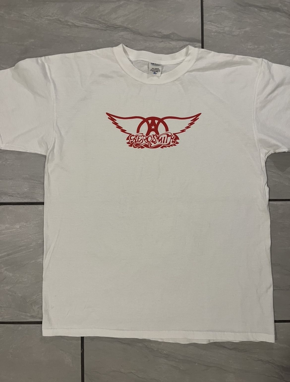 Vintage AEROSMITH Just Push Play Band T Shirt Size XL Anvil White Red Logo