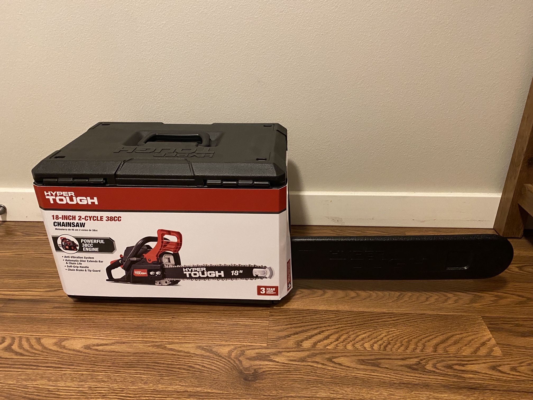 New Hyper Tough 2 Cycle 18” Gas Powered Chainsaw