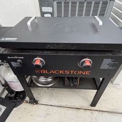Blackstone 32”
