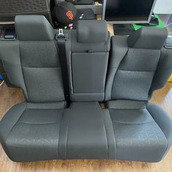 OEM Toyota Rav4 2022 Rear/Back Seats Assembly - Car Seats 