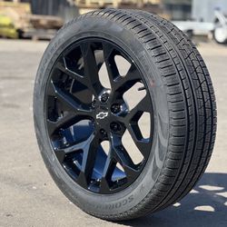 BRAND NEW🔥 22” Gloss Black Snowflake Wheels On 285/45R22 Pirelli All Season Tires
