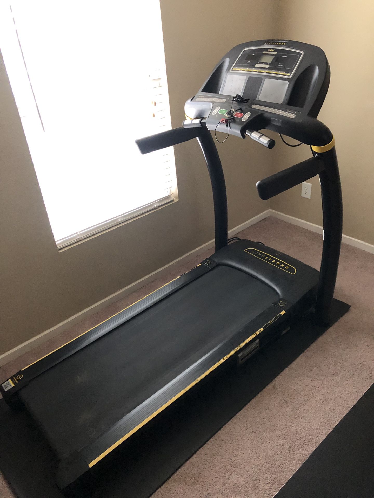 LiveStrong Treadmill