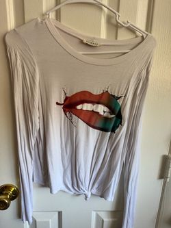 Beware Long Sleeve Graphic Front Knot T-Shirt