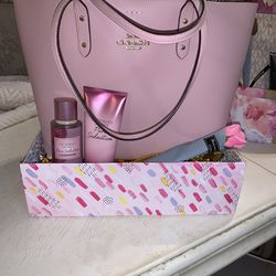 Coach Tote With Victoria Secret Set Mothers Day Gift 