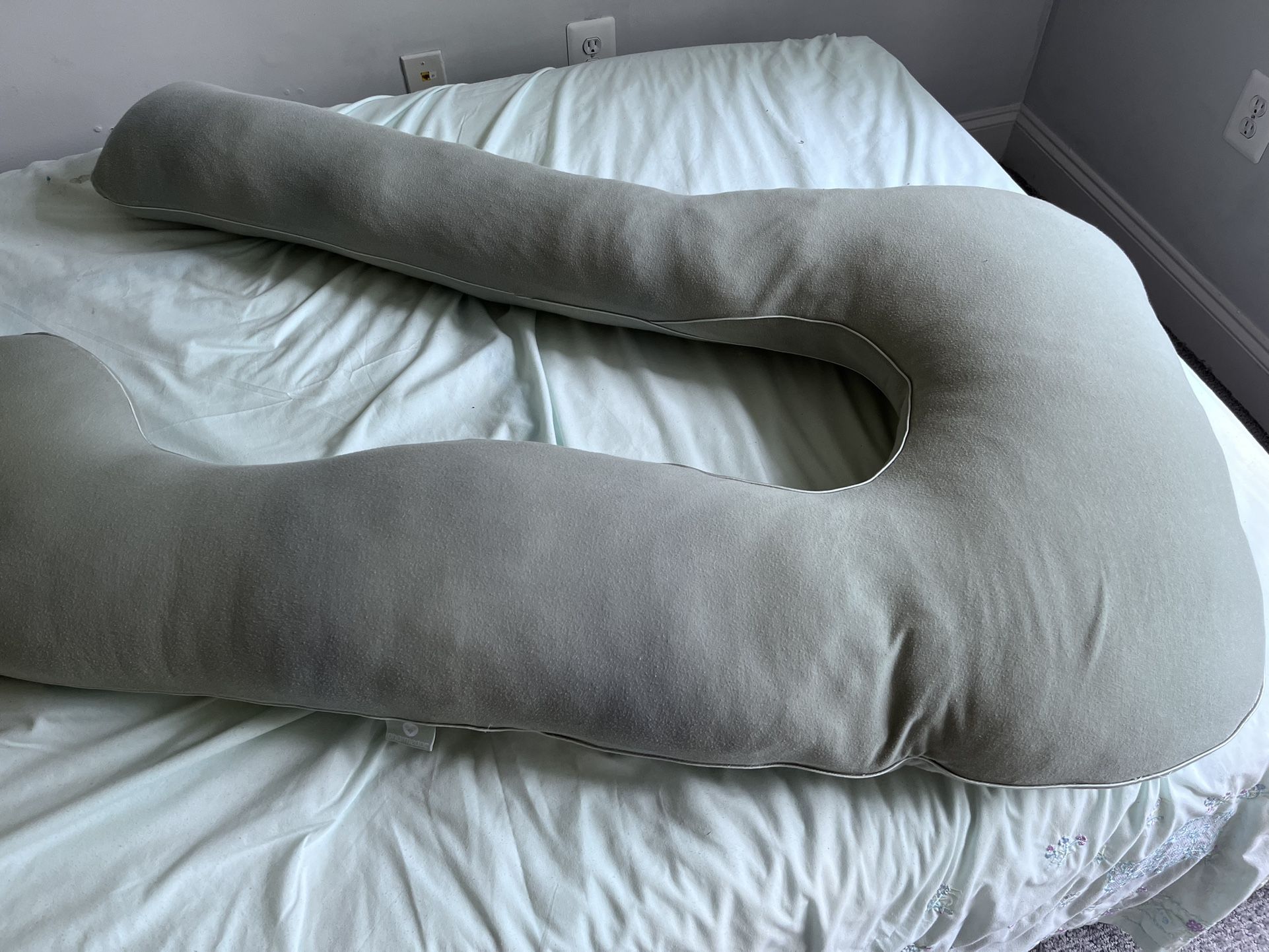 Pregnancy Pillow