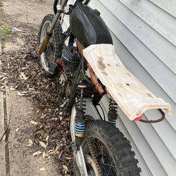 Dirt Bike 