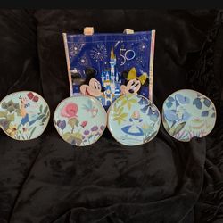 Disney Alice In Wonderland Salad 🥗 Plates -Set Of 4 -Matching Tea Set In Profile 