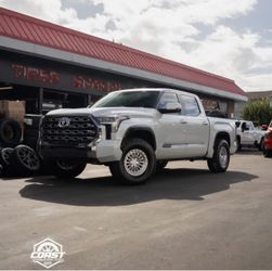 Package deal available for tundra 💥 bfg ko2 tires + arena wheels 📩