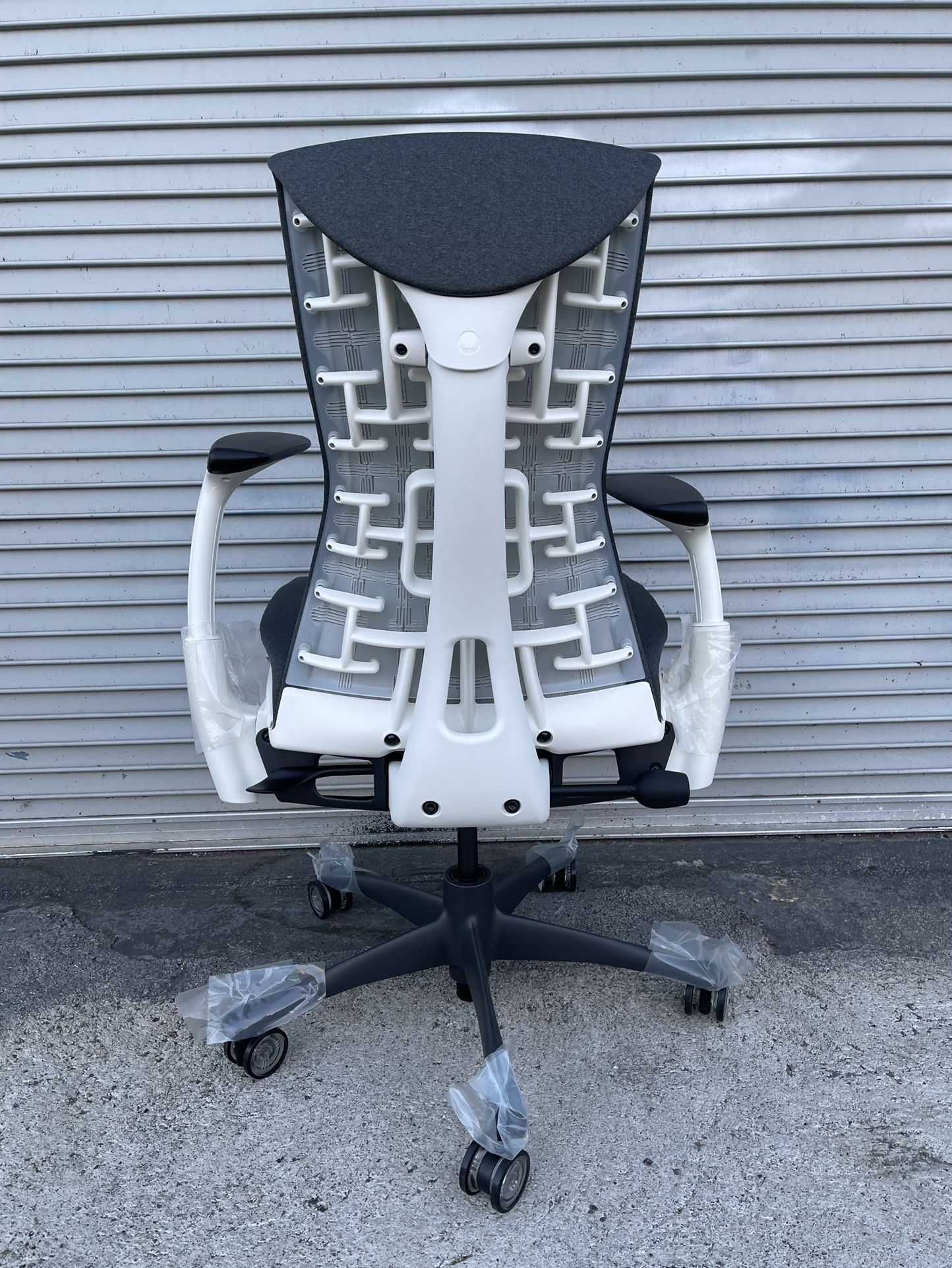 HERMAN MILLER EMBODY CHAIR BRAND NEW 2024 VERSION $1250 CASH OR ZELLE