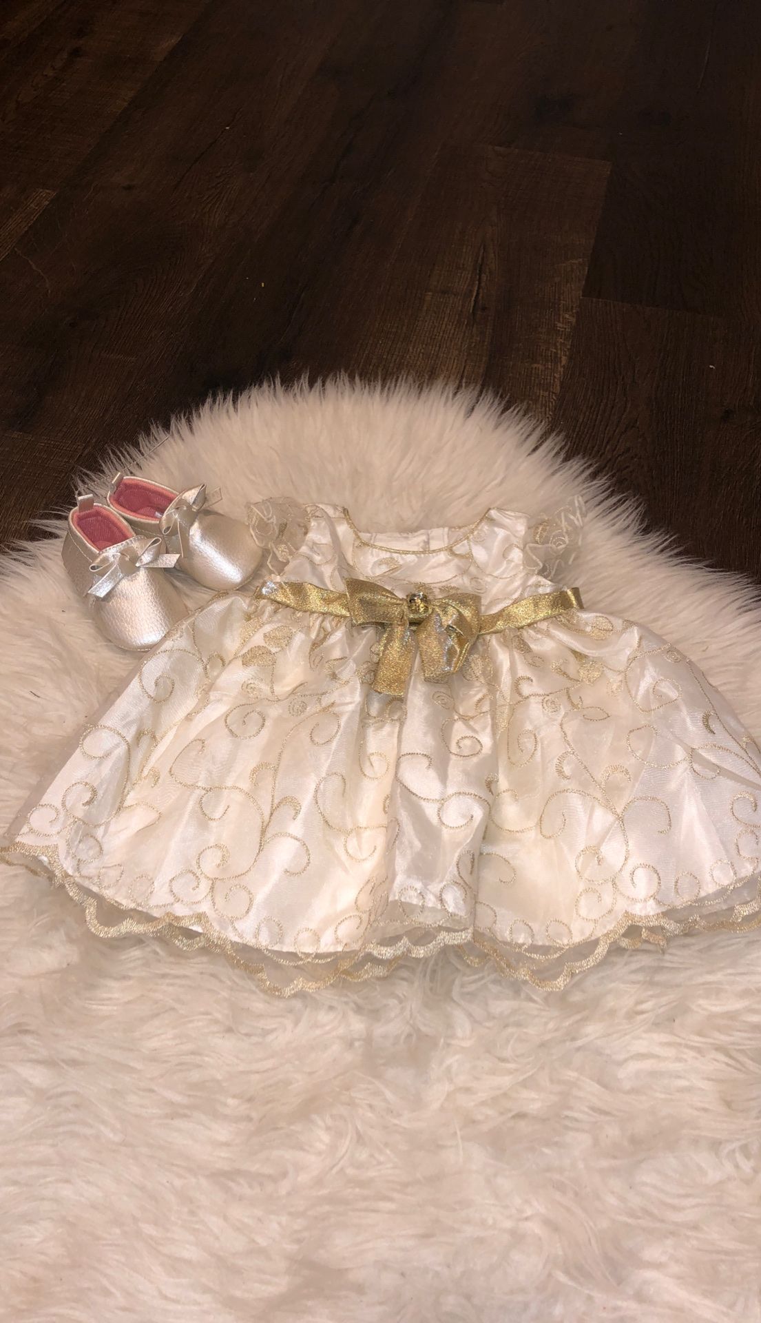 Ivory and gold baby girl dress 3-6 mths