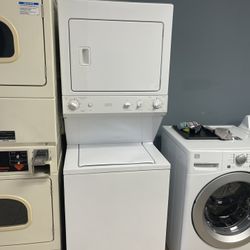 Stackable  Heavy Duty Washer And Gas Dryer 