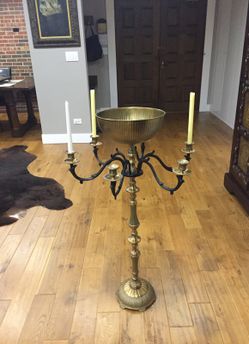 Candle holder