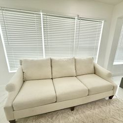 Cream Linen Couch in Excellent  