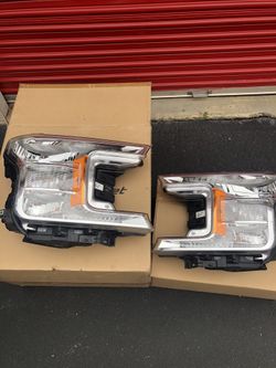 18-20 FORD F150 OEM HEADLIGHTS