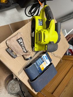 Belt sander