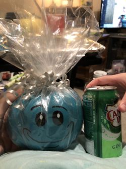 MR.MEESEEKS(Rick & Morty)HAND PAINTED PUMPKIN