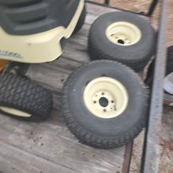 Lawnmower Tires