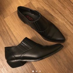 Dingo DI 501 booties Sz 7