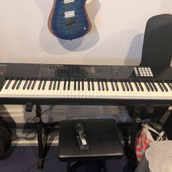 Roland FA-08 Full Size 88 Key  keyboard