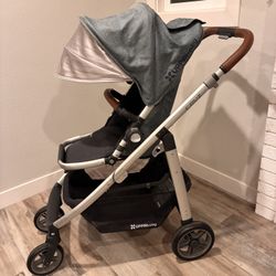 UPPAbaby ‘Cruz’ Baby Stroller - Good condition