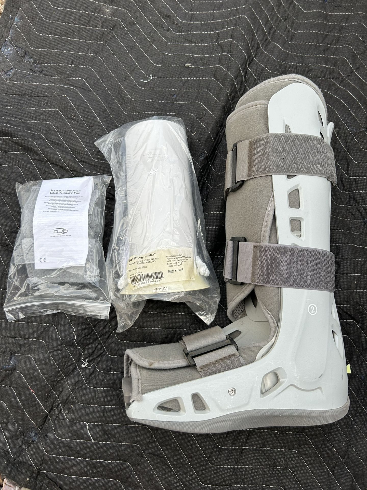 AIR-CAST/ WALKING BOOT