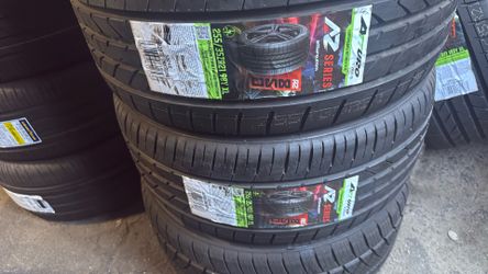 255/35/21 atturo tires 🛞 $160 each tire