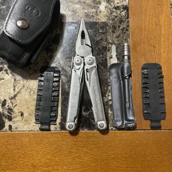 Original Leatherman Surge Multi-tool With Case And Accessories Bits 