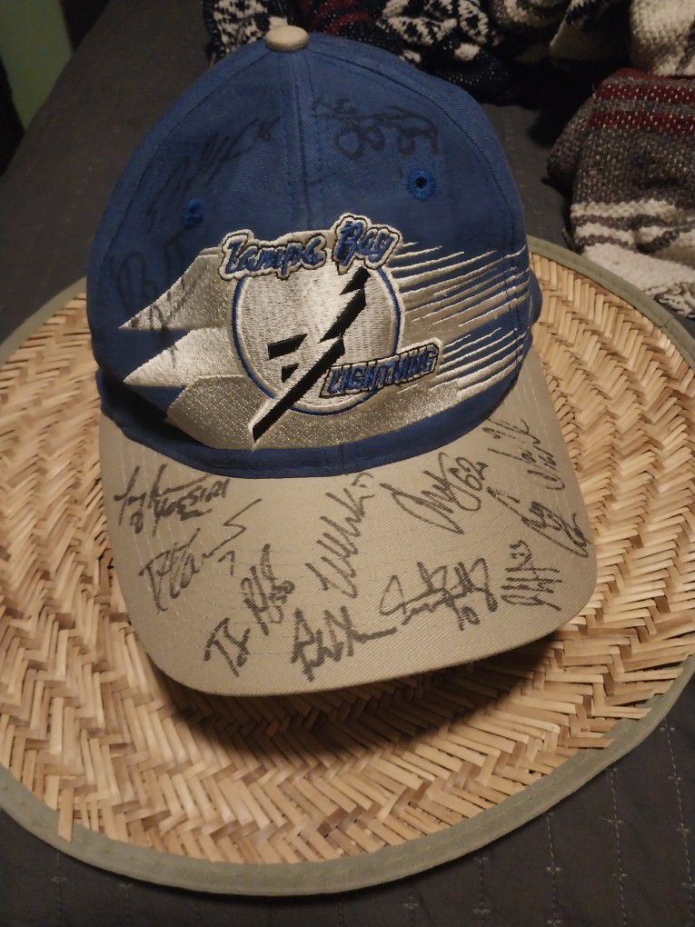 Tampa Bay Lightning Autographed Hat