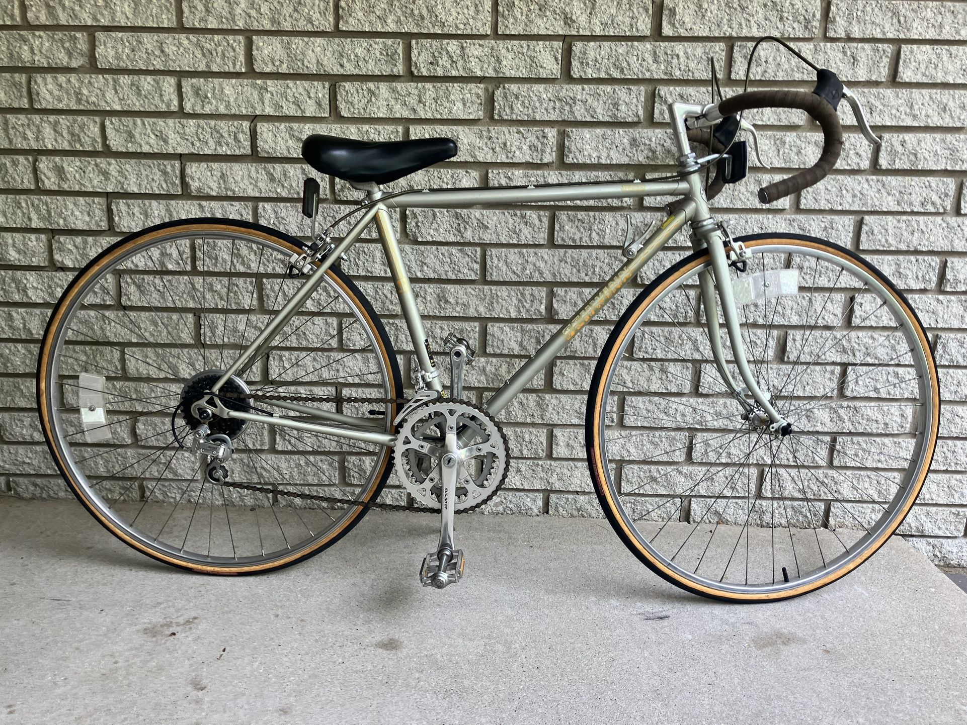 1970’s Schwinn Le Tour Touring Road Bike Large 59cm 4130 Chromoly