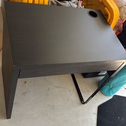 Free small desk