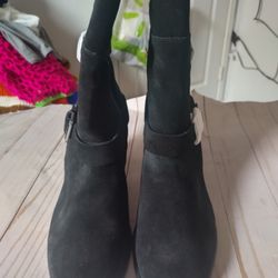 Easy Spirit Women's Booties