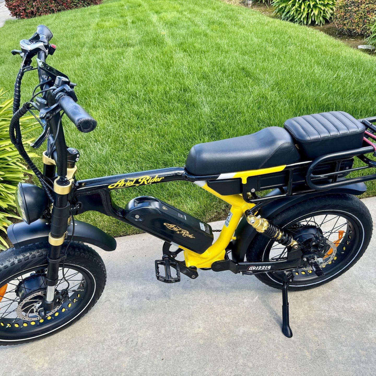 Ariel Rider Grizzly E-bike, Electric Bike 