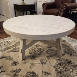 Round wood Coffee Table