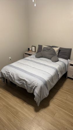 Spring Medium Mattress Size Full. Bed frame included