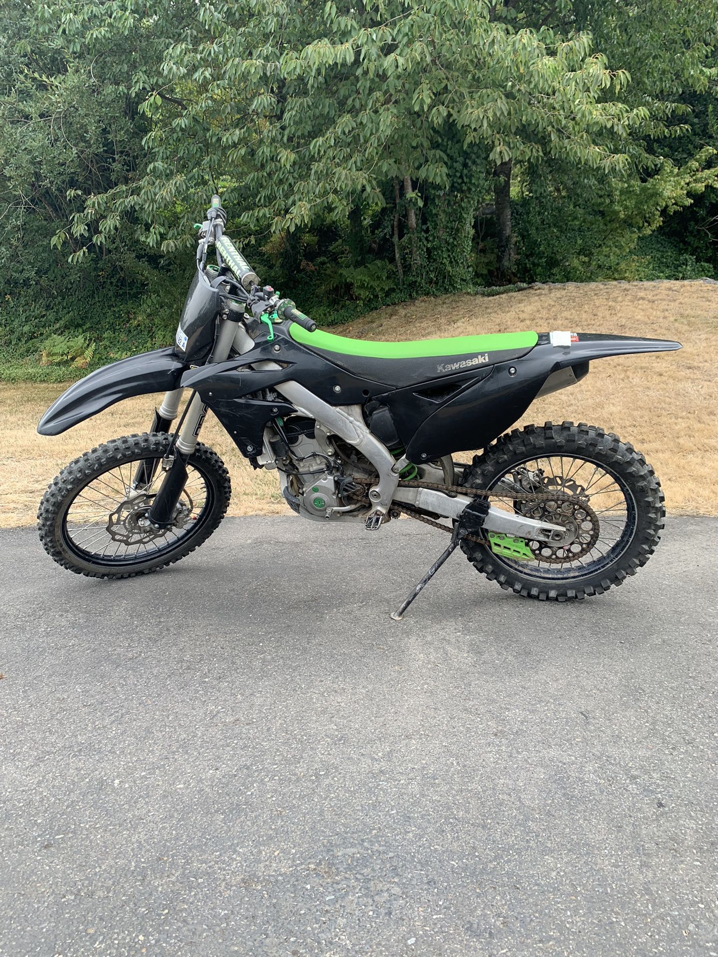 2015 Kawasaki 250 Dirt Bike $3,100