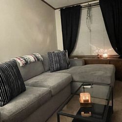 Couch/Sectional (Free Delivery)