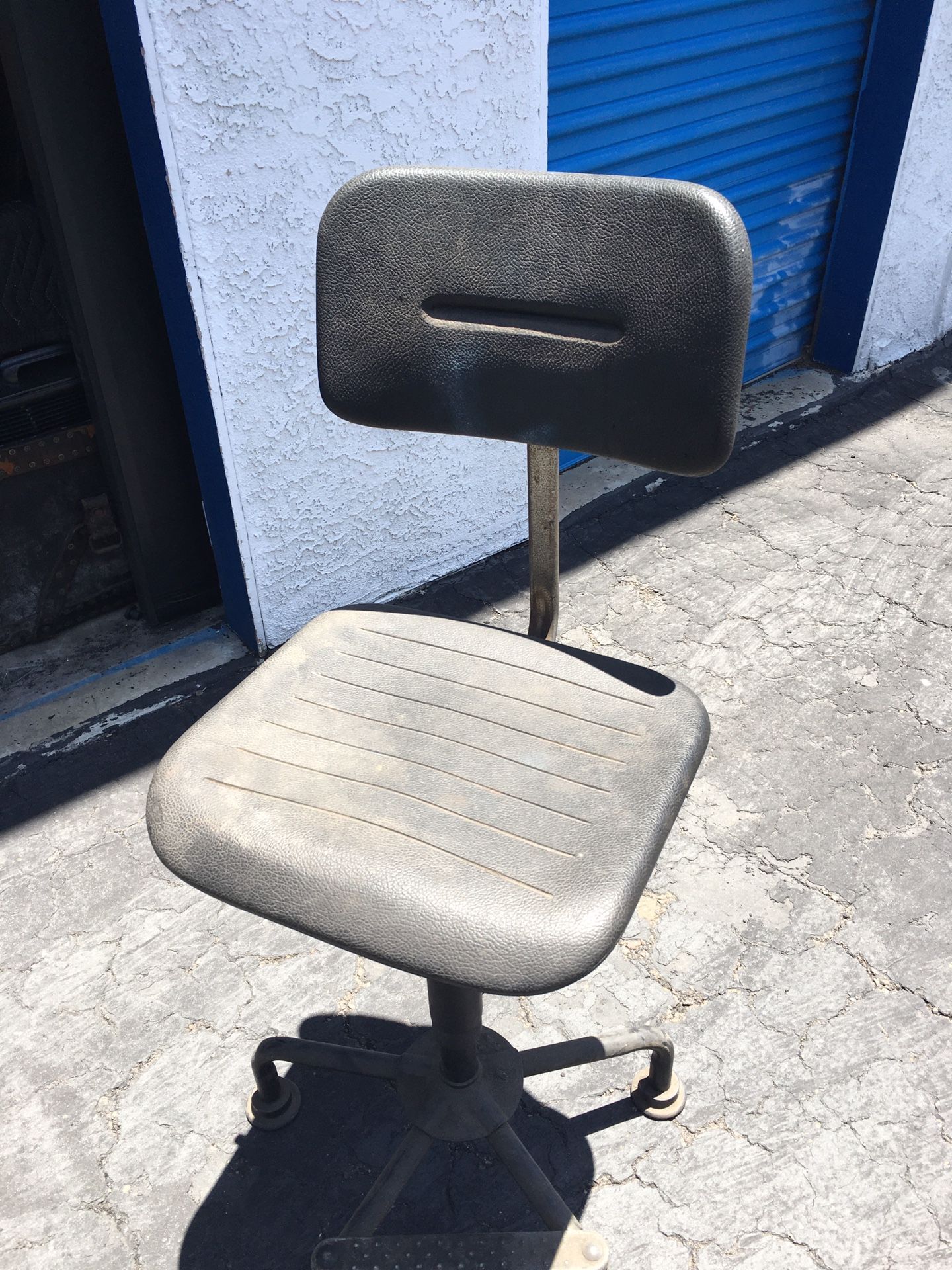 Shop chair assembled in the US parts made in Germany sears vintage