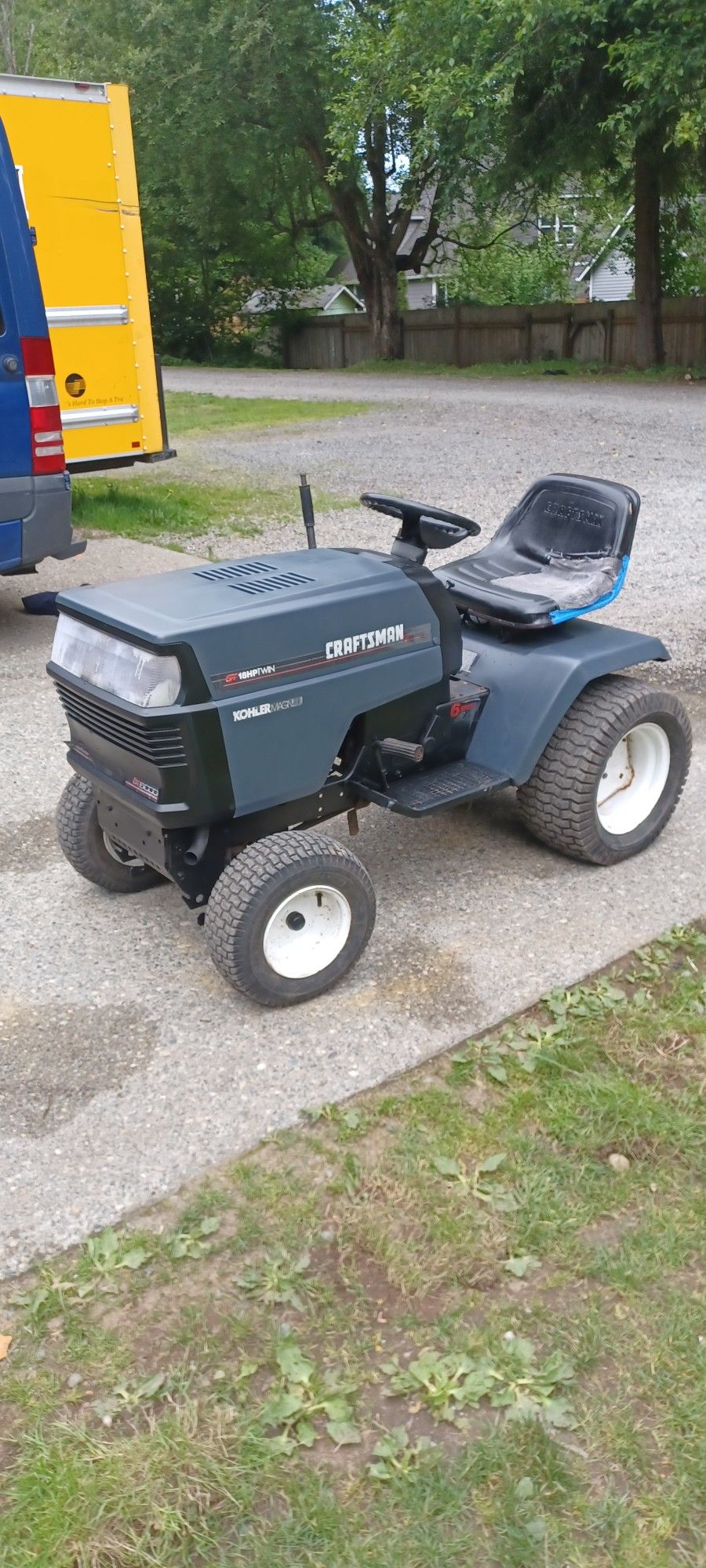 Craftman Tractor