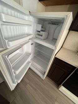 Fridge