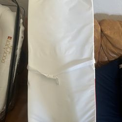 Portable baby changing station Brand New