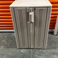 Rubber Maid Storage Cabinet 