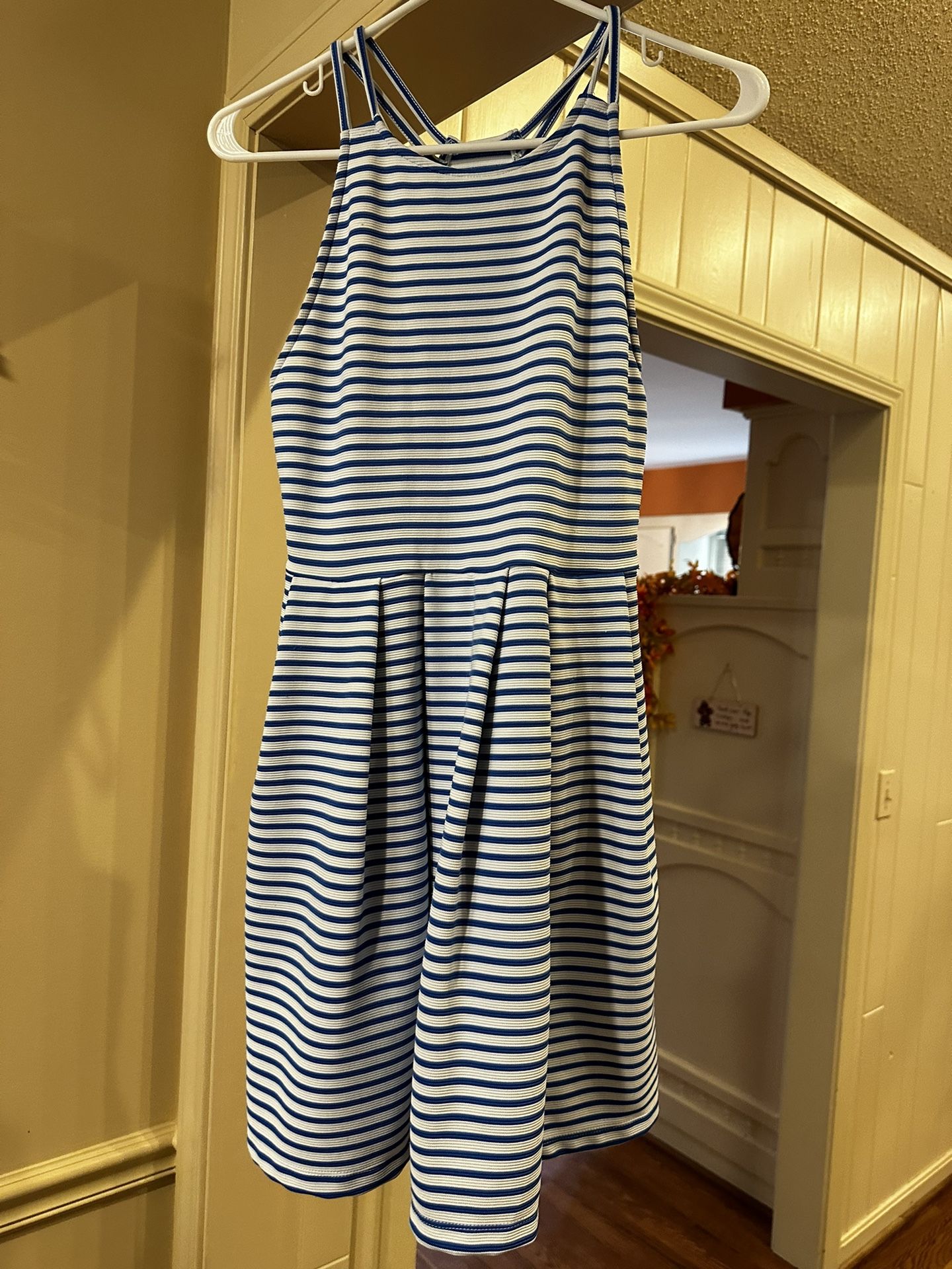 Dress: Size Medium Blue/white Stripe