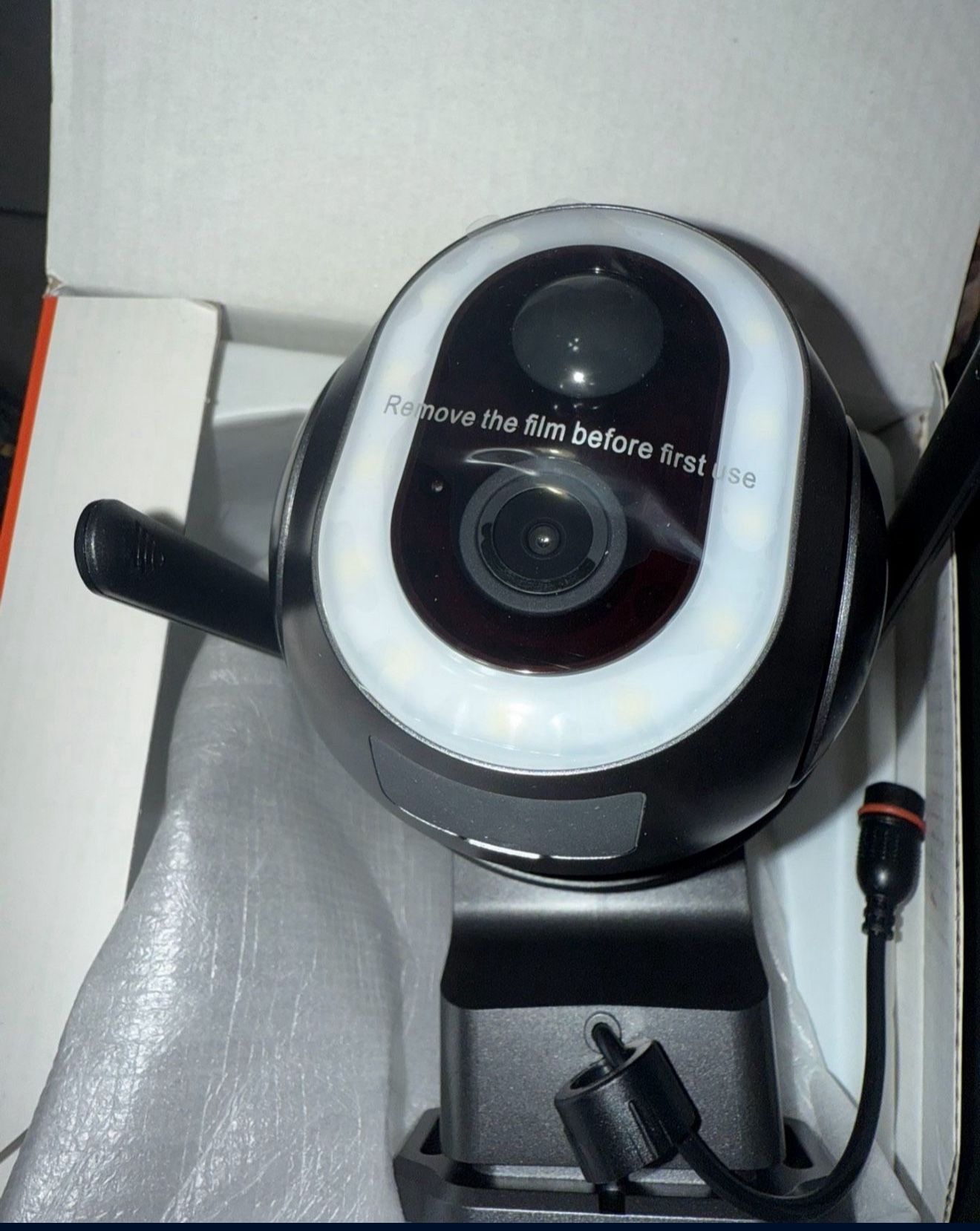 Solar Security Camera, for inside or outdoor but needs light for use, Gray